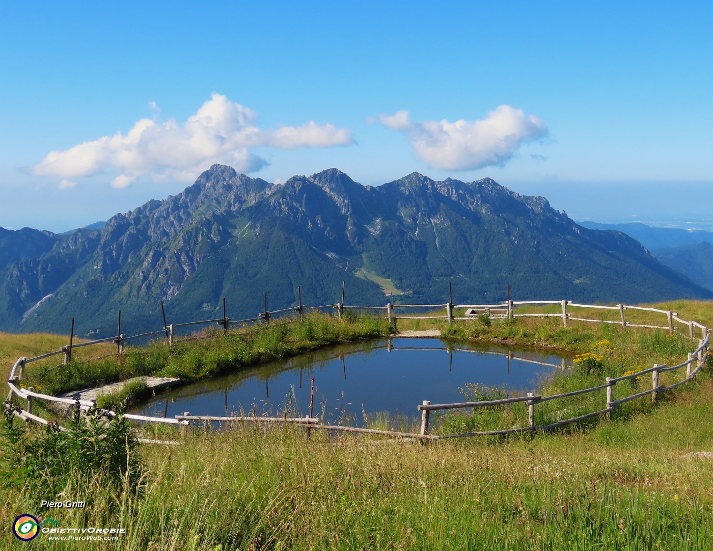 15 Pozza-abbeveratoio con vista in Alben.JPG